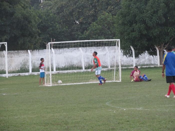 Time do prefeito Walter Alencar empata com o time de veteranos do prefeito Adalberto de Santo Antônio dos Milagres - Imagem 29