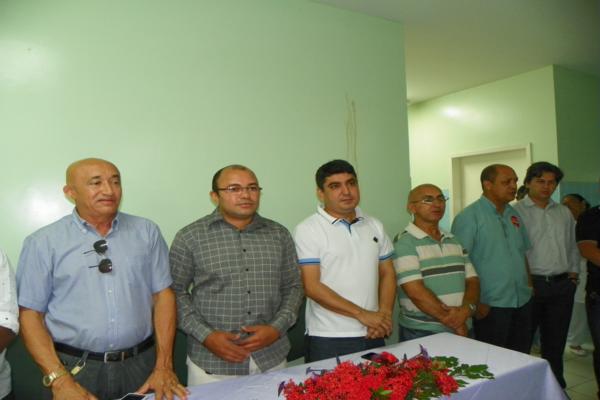 Toma posse o novo diretor do Hospital Regional Dr. Francisco Ayres Cavalcante - Imagem 20