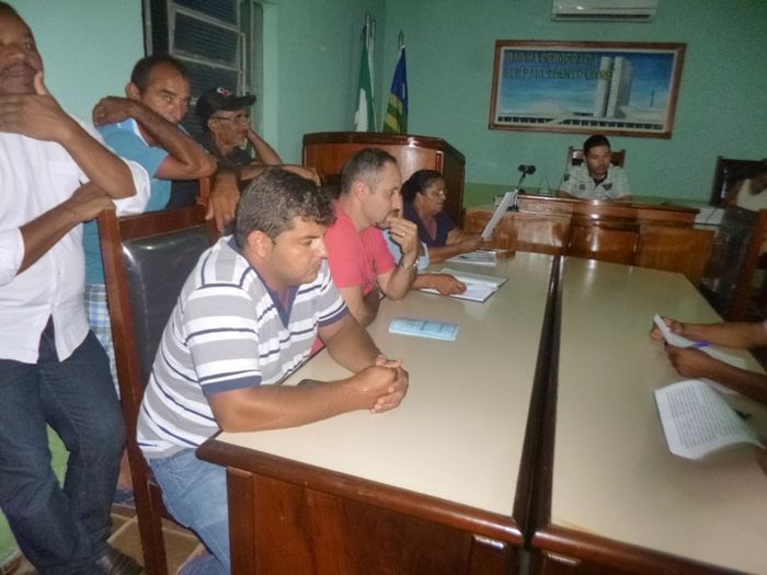 Sessão da Câmara reúne Sindicato, Prefeito, Vice-prefeito e comunidade quilombola para discussão sobre escola - Imagem 8