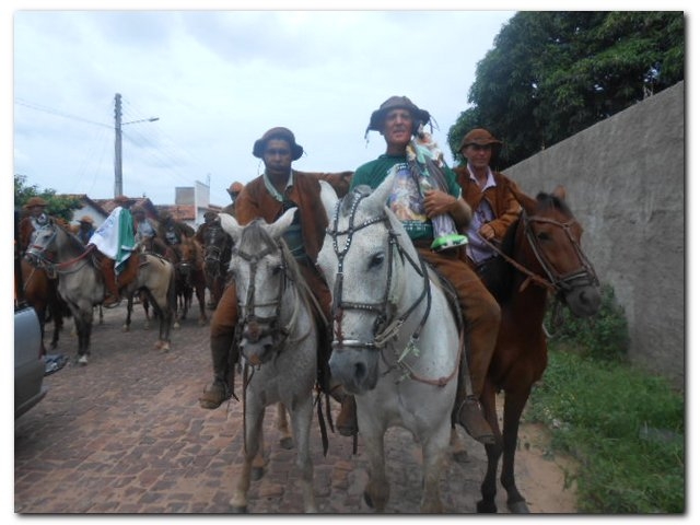 Comunidade inhumense participou ativamente das atividades religiosas do Festejo de São José 2015 - Imagem 25