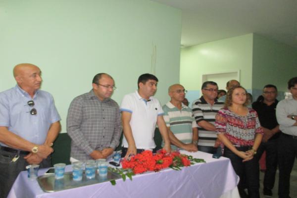 Toma posse o novo diretor do Hospital Regional Dr. Francisco Ayres Cavalcante - Imagem 78