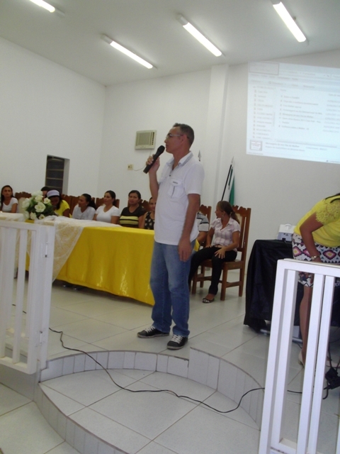 Secretarias realizam caminhada em comemoração ao Dia Internacional da Mulher - Imagem 33