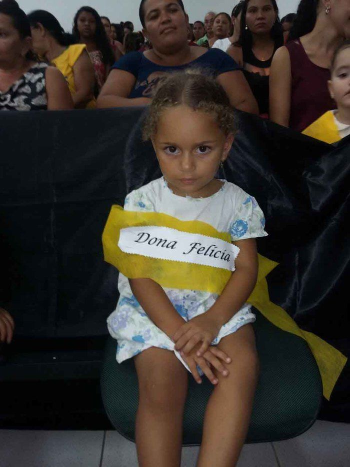 Secretarias realizam caminhada em comemoração ao Dia Internacional da Mulher - Imagem 44