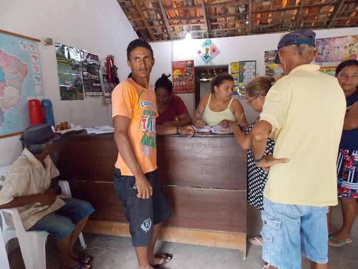 Secretaria Municipal de Agricultura faz entrega das sementes de feijão para os agricultores  - Imagem 3