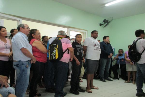 Toma posse o novo diretor do Hospital Regional Dr. Francisco Ayres Cavalcante - Imagem 87