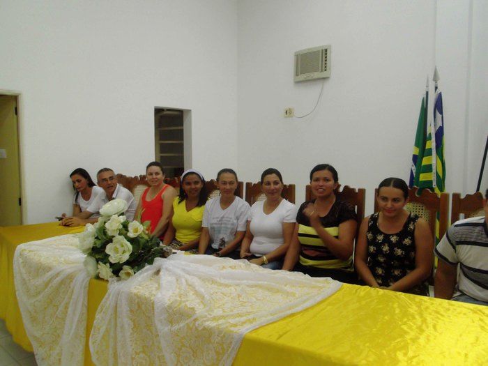 Secretarias realizam caminhada em comemoração ao Dia Internacional da Mulher - Imagem 22