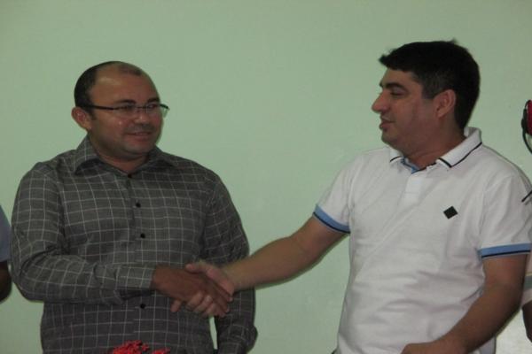 Toma posse o novo diretor do Hospital Regional Dr. Francisco Ayres Cavalcante - Imagem 89