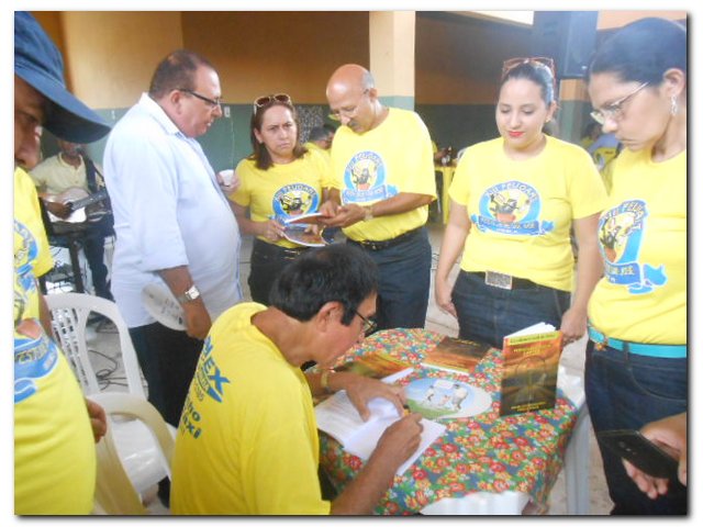 Comunidade inhumense participou ativamente das atividades religiosas do Festejo de São José 2015/ Feijoart - Imagem 38