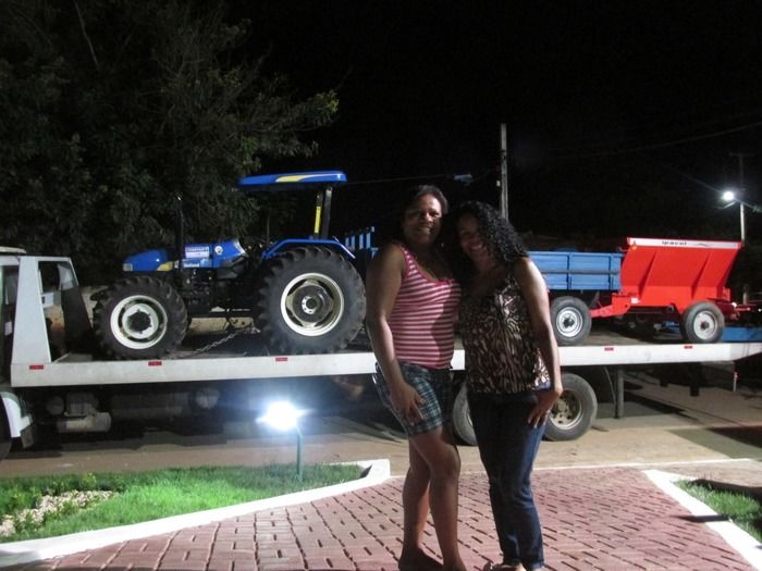 Associação consegue Trator através de Reivindicação a Deputada Federal Iracema Portela   - Imagem 14