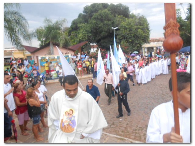 Comunidade inhumense participou ativamente das atividades religiosas do Festejo de São José 2015/ Procissão de São José - Imagem 26