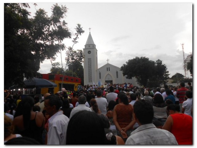 Comunidade inhumense participou ativamente das atividades religiosas do Festejo de São José 2015/ Procissão de São José - Imagem 37