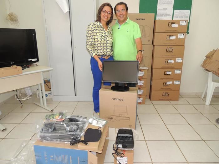 Secretaria de Saúde de Água Branca recebe computadores do Ministério da Saúde - Imagem 2