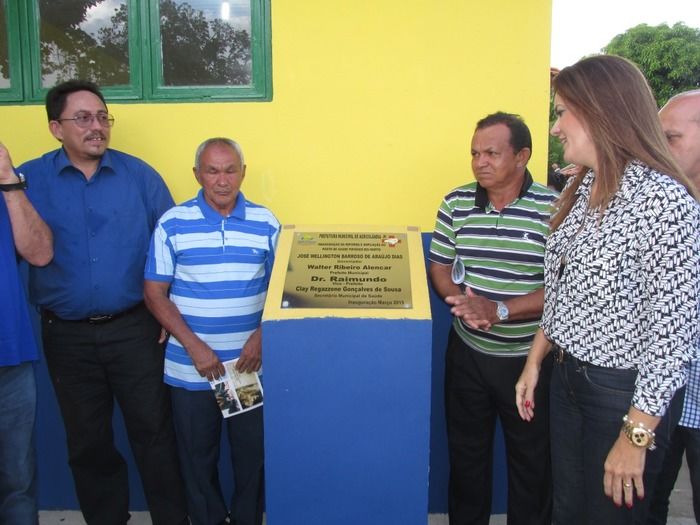 Prefeito Walter Alencar e Lideranças politicas entregam obras de Reformas e Ampliação em Agricolândia - Imagem 24