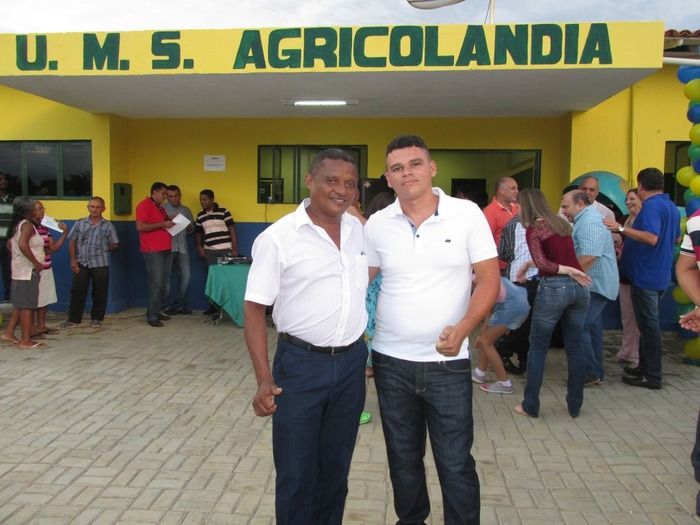 Prefeito Walter Alencar e Lideranças politicas entregam obras de Reformas e Ampliação em Agricolândia - Imagem 52