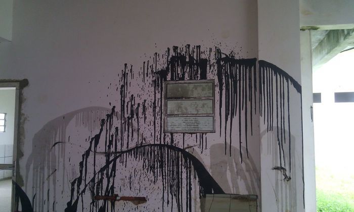 JUAZEIRO DO PIAUÍ: Vândalos picham paredes e quebram vitrôs da Creche Municipal - Imagem 3