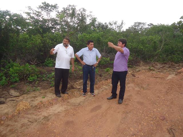 Comissão Municipal Visitou Obras na Localidade Brejo da Fortaleza - Imagem 2