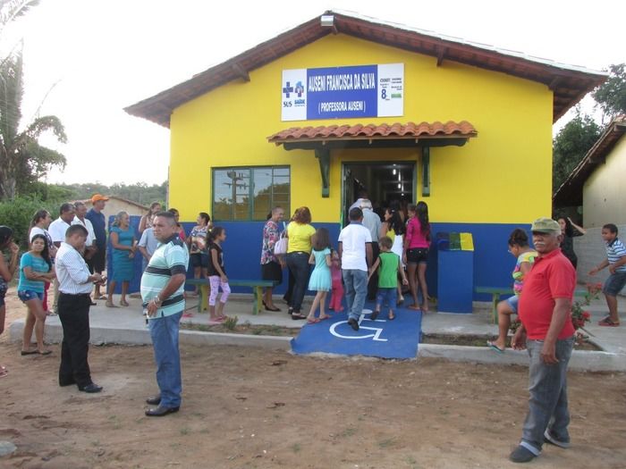 Prefeito Walter Alencar e Lideranças politicas entregam obras de Reformas e Ampliação em Agricolândia - Imagem 1