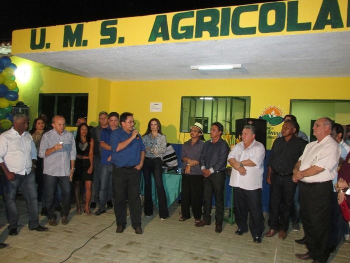 Prefeito Walter Alencar e Lideranças politicas entregam obras de Reformas e Ampliação em Agricolândia - Imagem 62