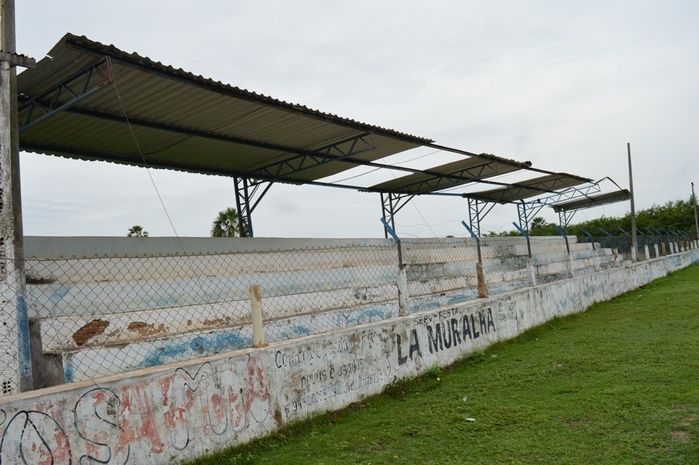     Prefeito e Secretários discutem reforma do Estádio municipal e Quadra Poliesportiva  - Imagem 8