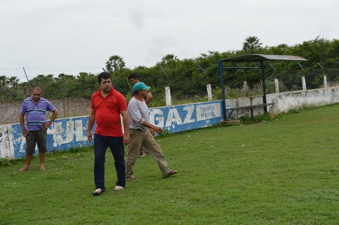     Prefeito e Secretários discutem reforma do Estádio municipal e Quadra Poliesportiva  - Imagem 11