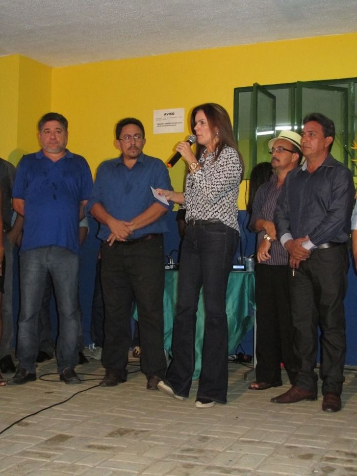 Prefeito Walter Alencar e Lideranças politicas entregam obras de Reformas e Ampliação em Agricolândia - Imagem 58