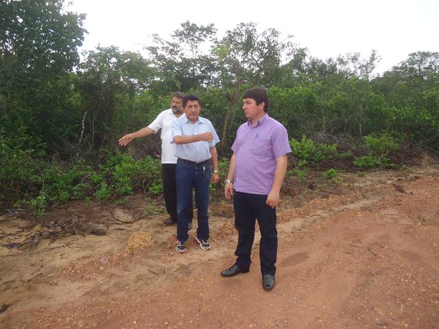 Comissão Municipal Visitou Obras na Localidade Brejo da Fortaleza - Imagem 1