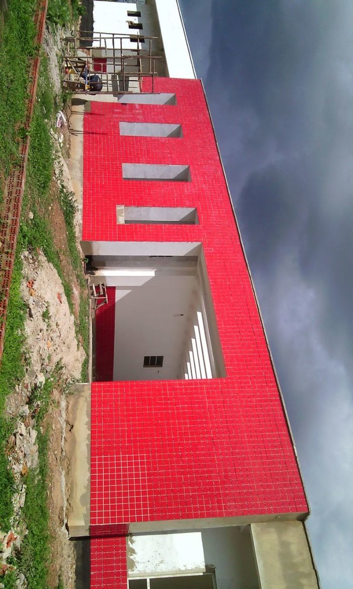 JUAZEIRO DO PIAUÍ: Vândalos picham paredes e quebram vitrôs da Creche Municipal - Imagem 8