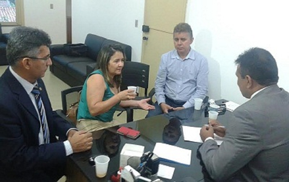 Neuma Café se reúne com secretário de Segurança Pública