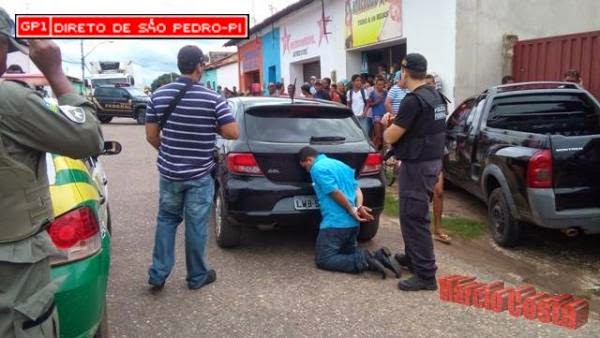 Policia Federal desarticula quadrilha com arsenal em São Pedro do Piauí - Imagem 5