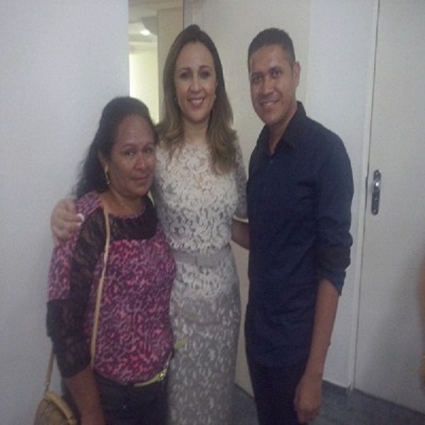 Comitiva da 2 Gerência de Educação de Barras participa da Posse da nova Secretária de Educação Rejane Dias - Imagem 2