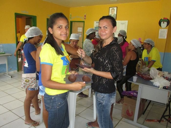 CRAS Realiza Oficina de ovos de Páscoa para 22 mães em Agricolândia - Imagem 19