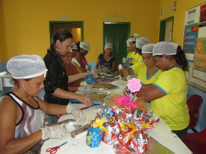 CRAS Realiza Oficina de ovos de Páscoa para 22 mães em Agricolândia - Imagem 22