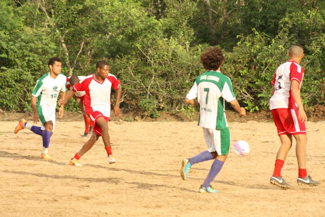 Bahia Sagrou-se Campeão do Campeonato do Clube do Dodó 2015 - Imagem 64