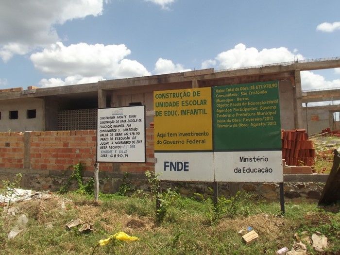 Governo Federal transforma Barras em cemitério de obras inacabadas  - Imagem 7