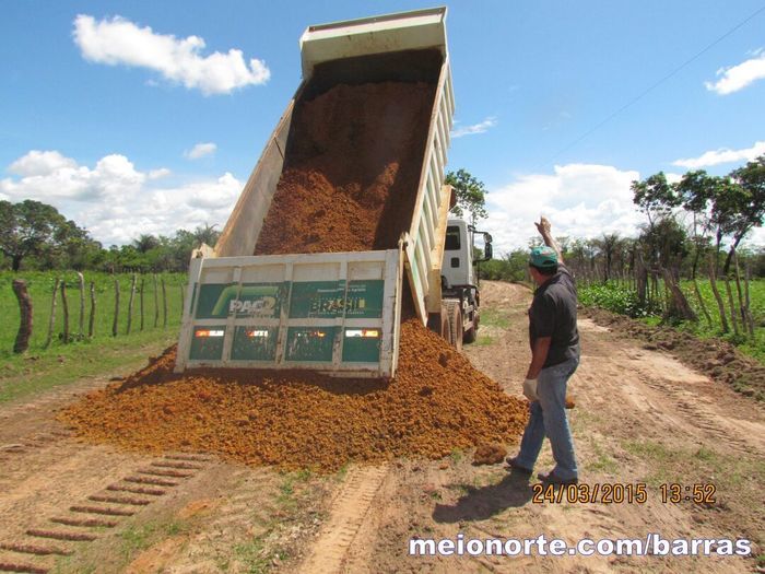 Obras de recuperação de estradas são intensificadas no interior de Barras - Imagem 12