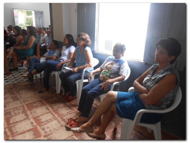 inhumenses e familiares se despedem de Apolinário com muita comoção - Imagem 5