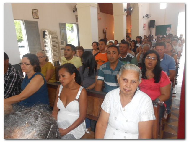 inhumenses e familiares se despedem de Apolinário com muita comoção - Imagem 15