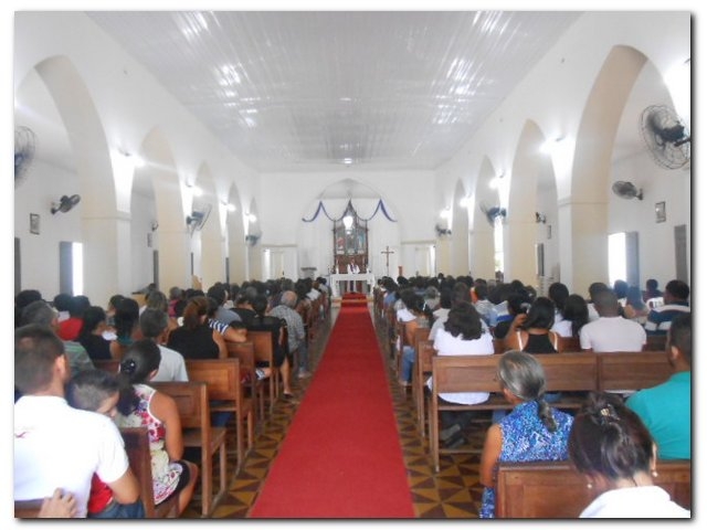 inhumenses e familiares se despedem de Apolinário com muita comoção - Imagem 1