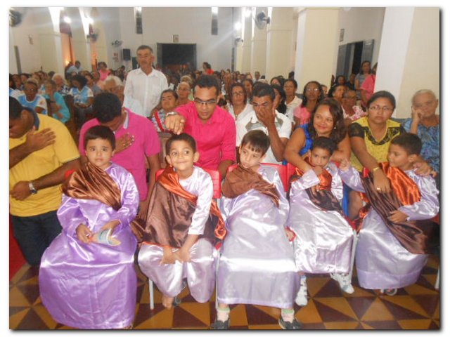 Arcebispo Dom Jacinto nomeia novo Padre para a Paróquia São José de Inhuma - Imagem 44