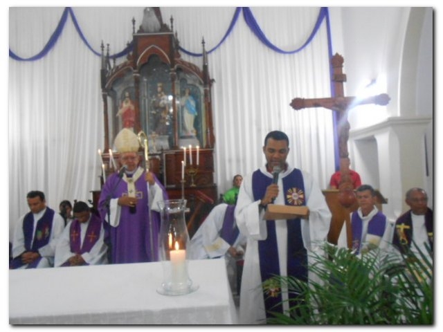 Arcebispo Dom Jacinto nomeia novo Padre para a Paróquia São José de Inhuma - Imagem 15