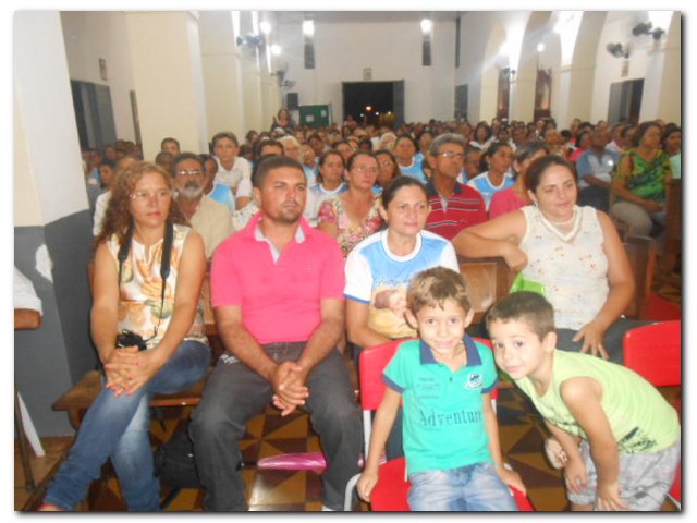 Arcebispo Dom Jacinto nomeia novo Padre para a Paróquia São José de Inhuma - Imagem 18