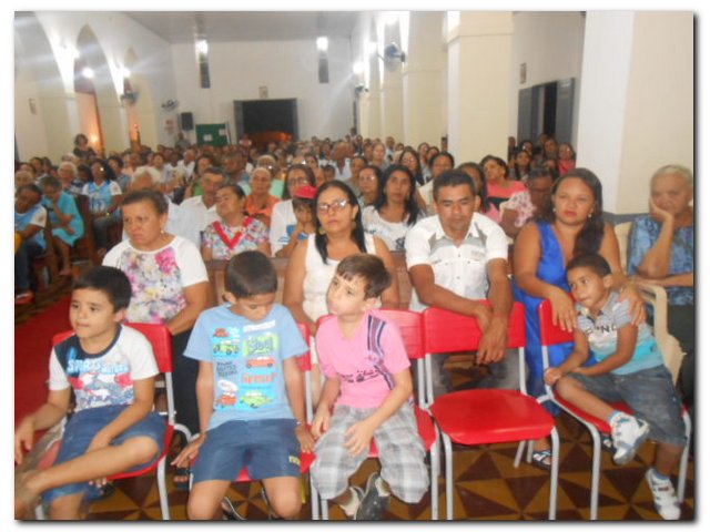 Arcebispo Dom Jacinto nomeia novo Padre para a Paróquia São José de Inhuma - Imagem 14