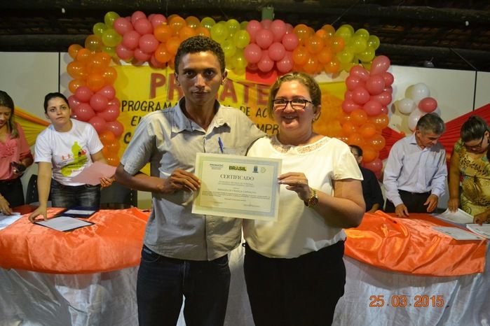 Alunos do PRONATEC recebem certificados de cursos realizados em Boa Hora - Imagem 14