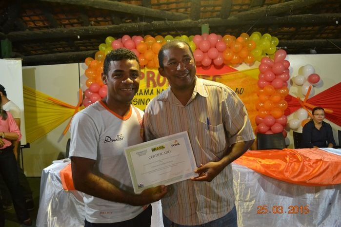 Alunos do PRONATEC recebem certificados de cursos realizados em Boa Hora - Imagem 16