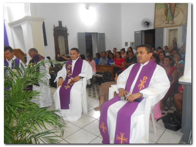 Arcebispo Dom Jacinto nomeia novo Padre para a Paróquia São José de Inhuma - Imagem 28