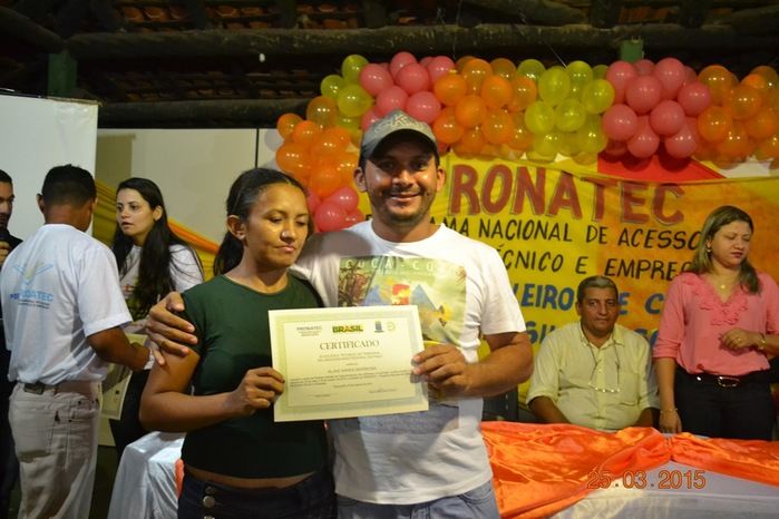 Alunos do PRONATEC recebem certificados de cursos realizados em Boa Hora - Imagem 8