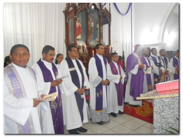 Arcebispo Dom Jacinto nomeia novo Padre para a Paróquia São José de Inhuma - Imagem 8