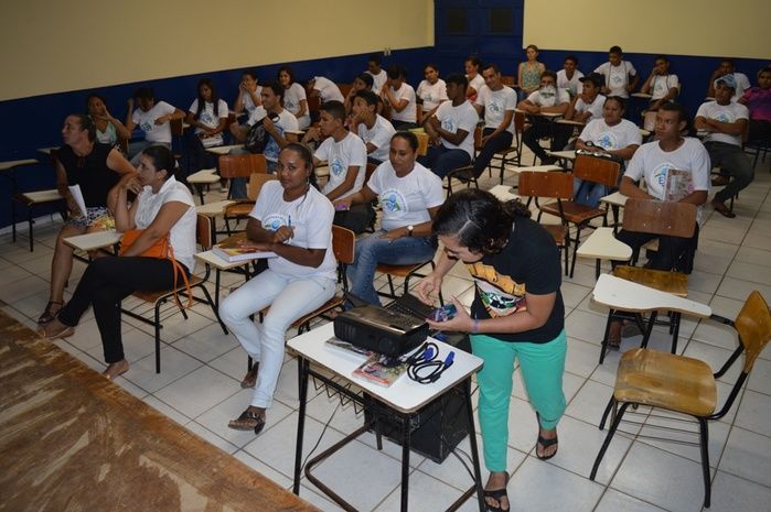 Alunos do EJA assistiram o filme Campomaiorense Mistérios e Vinganças em uma aula cultura. - Imagem 3