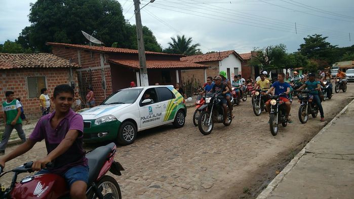 Boa Hora faz caminhada pela vida no trânsito. - Imagem 6