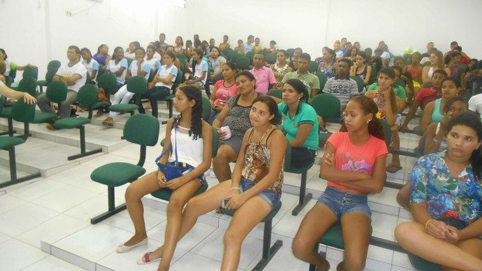 Secretaria de saúde realiza ciclo de palestras para jovens - Imagem 18